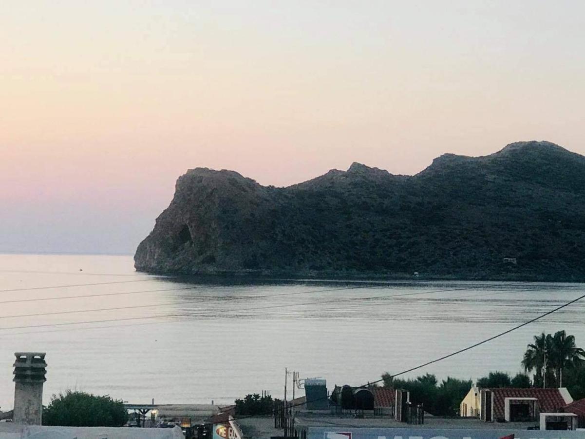 Evexia Boutique Hotel & Spa Agia Marina المظهر الخارجي الصورة